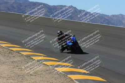 media/Oct-08-2022-SoCal Trackdays (Sat) [[1fc3beec89]]/Bowl (1030am)/